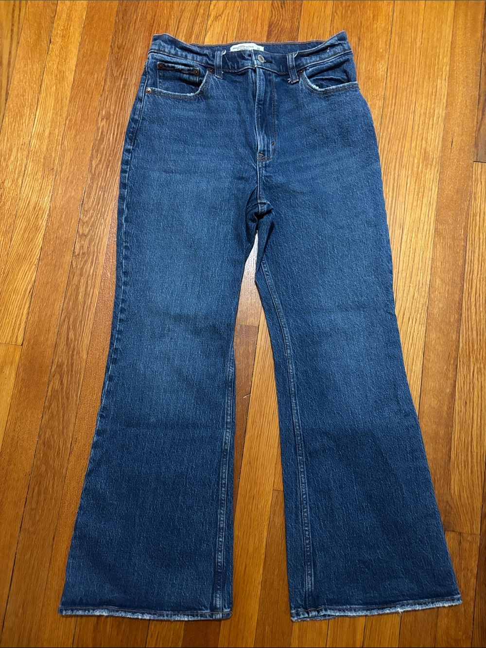 Abercrombie & Fitch Vintage Flare High-Rise Jeans